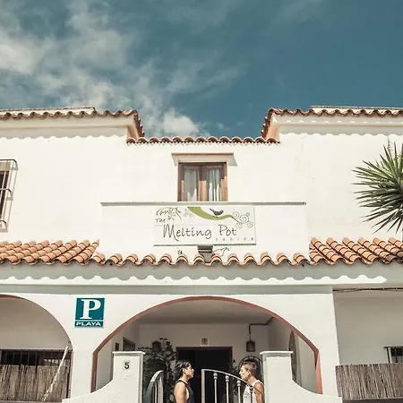 The Melting Pot & Kiteschool Hostel